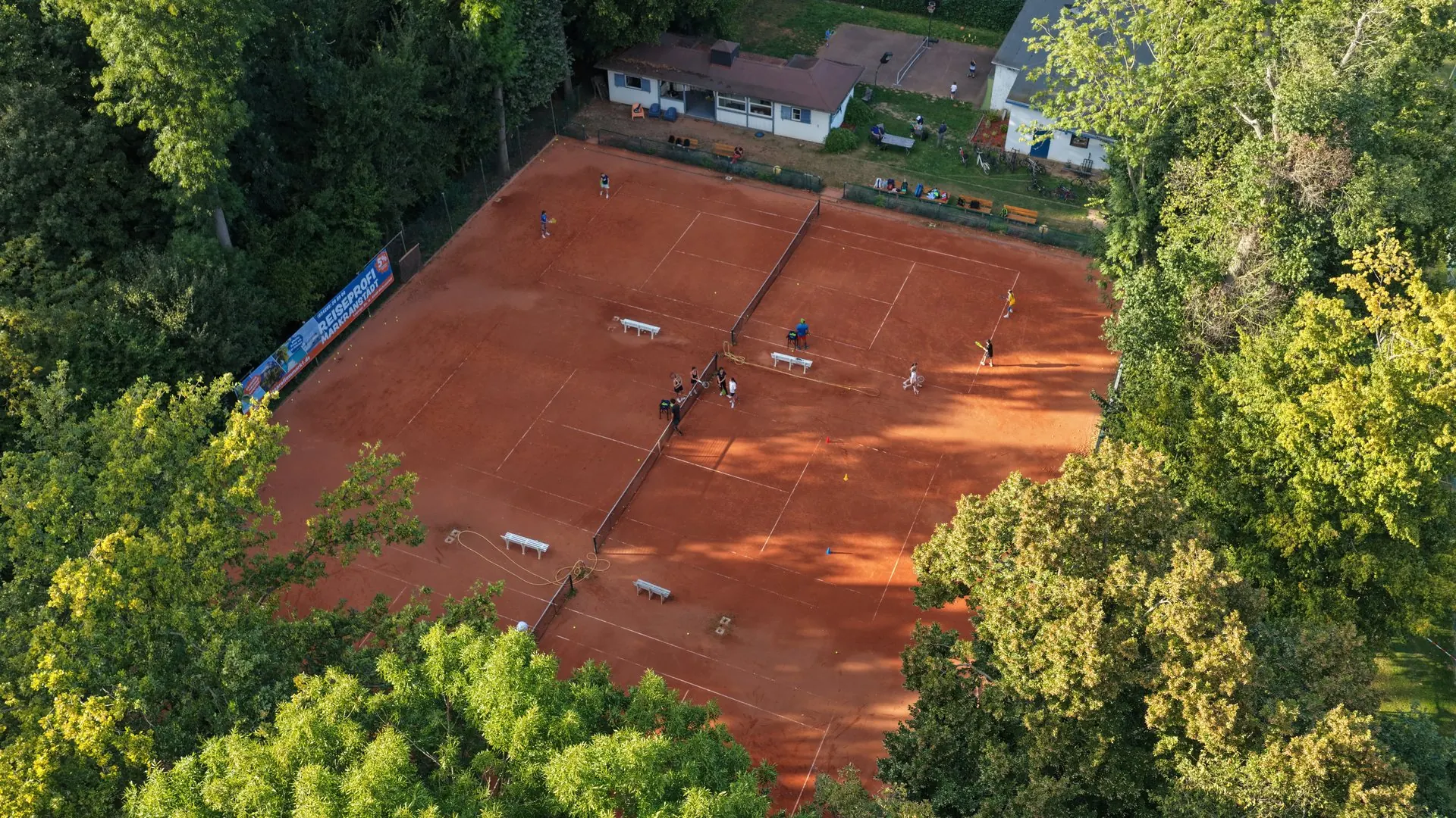 Luftaufnahme der Sandplätze beim TSV Markkleeberg 1886