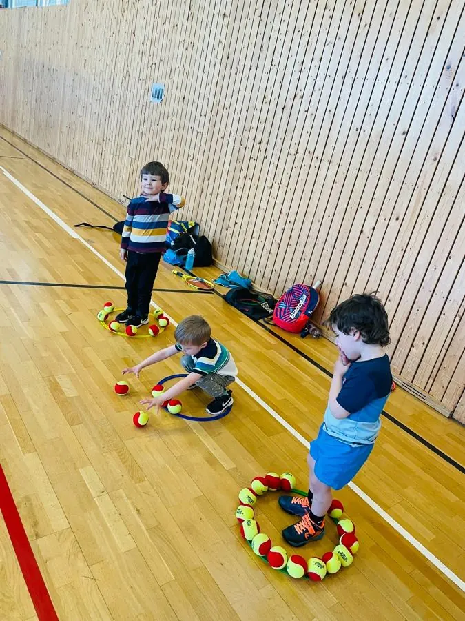 Bambinis in der Halle
